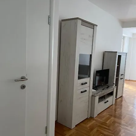 Apartman City Center 4-Setaliste Prijedor Exterior foto